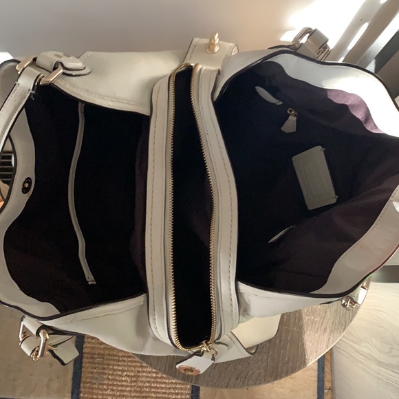 Coach Purse - Picture 4 of 6